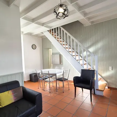 F3 House With Garden In Сasa de vacaciones *